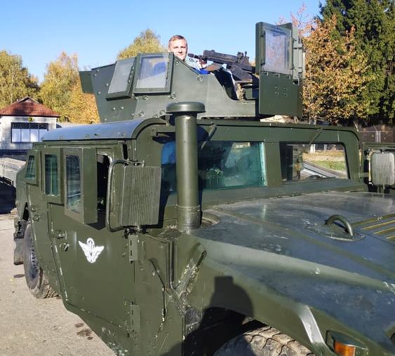 Справжній HUMVEE наших десантників